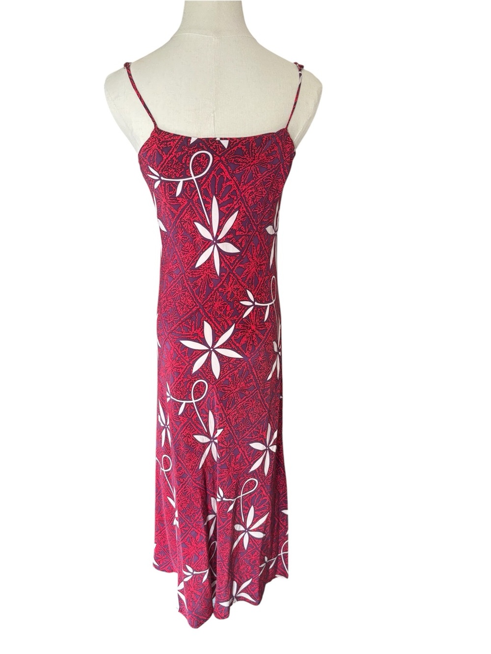 An original Avanti Authentic Hawaiian 90’s y2k 100% Silk Dress